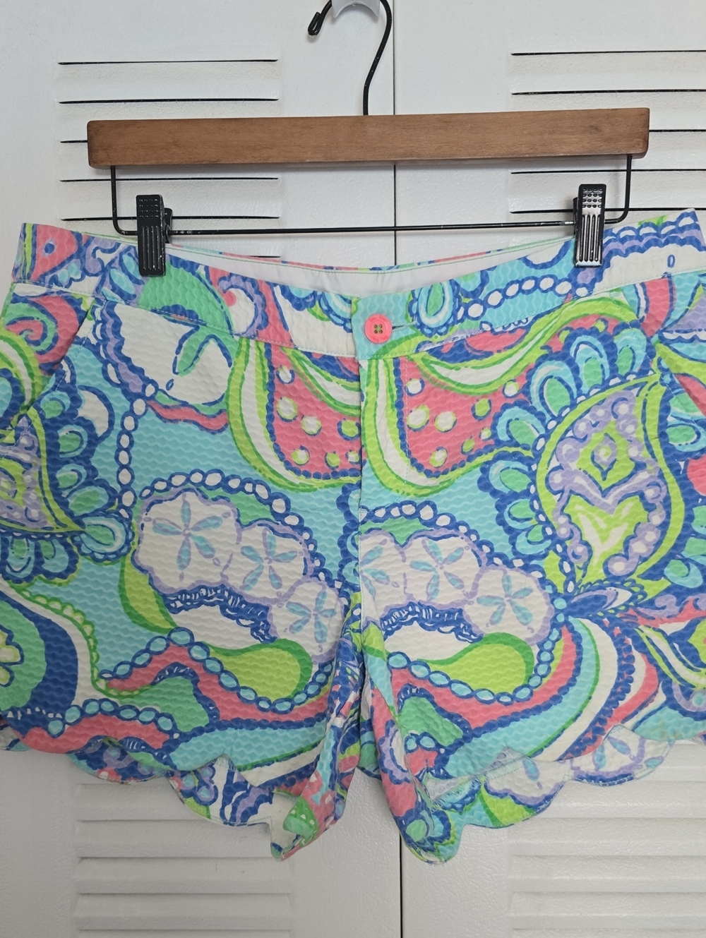 Lilly Pulitzer Pink, Blue & Green Paisley Scallop-Hem High Waist Shorts